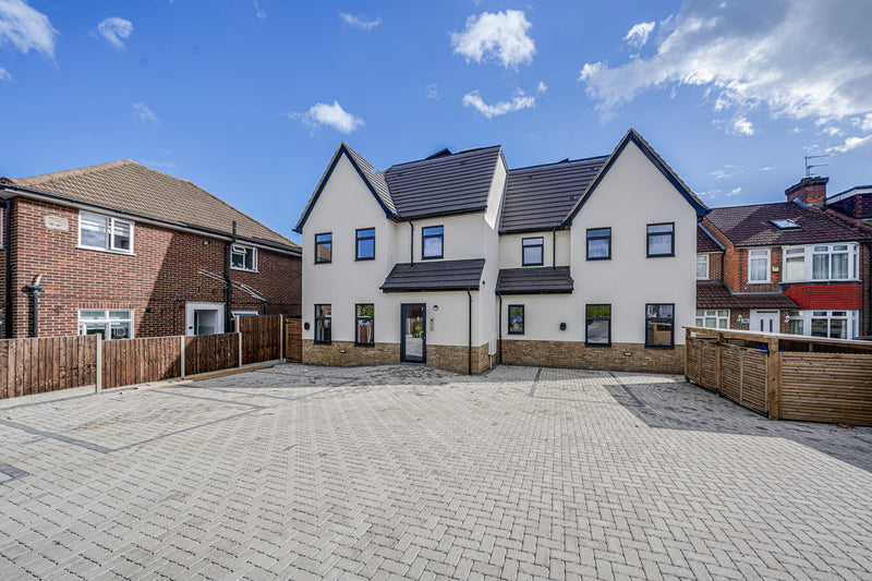 Competition 15 apartment to win Sidcup London property front